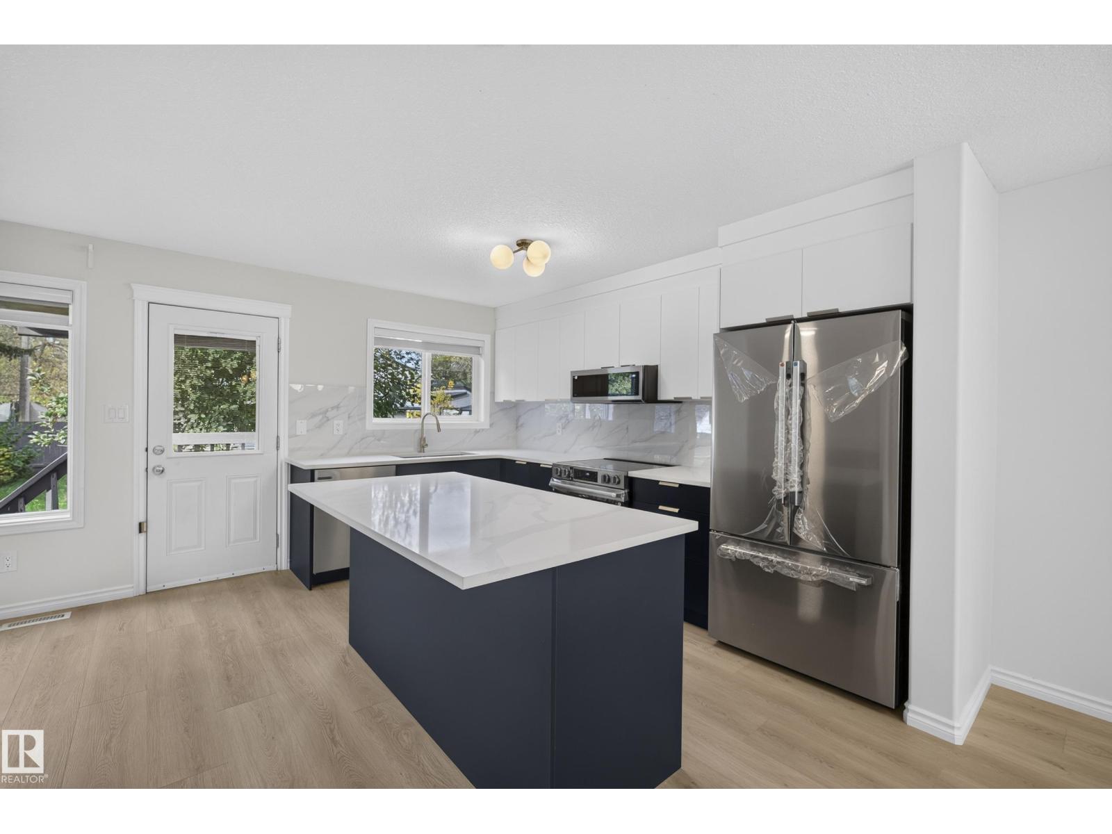 10216 150 ST NW NW