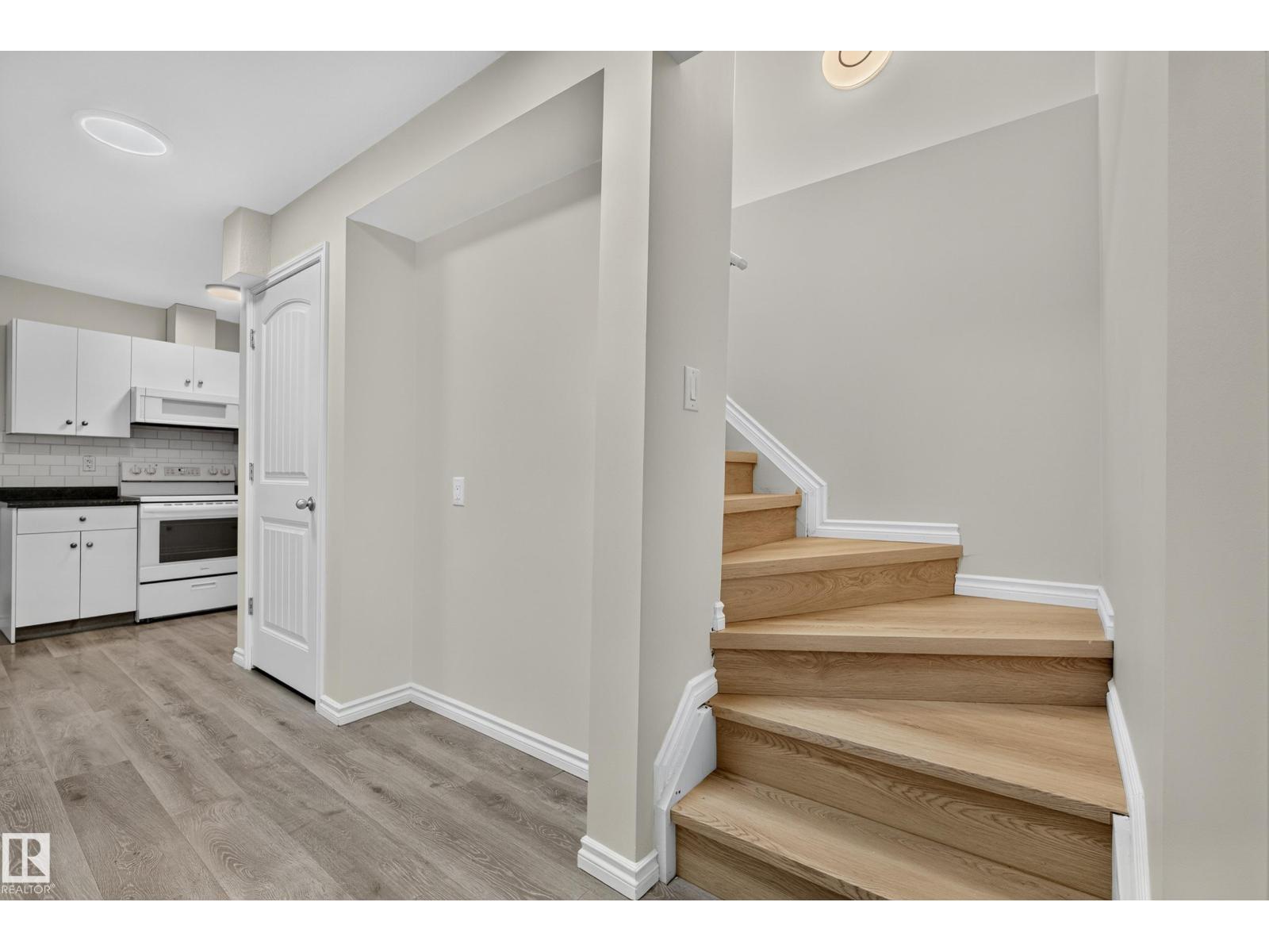 10216 150 ST NW NW