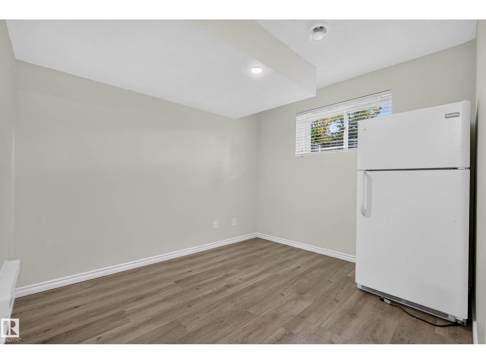 10216 150 ST NW NW