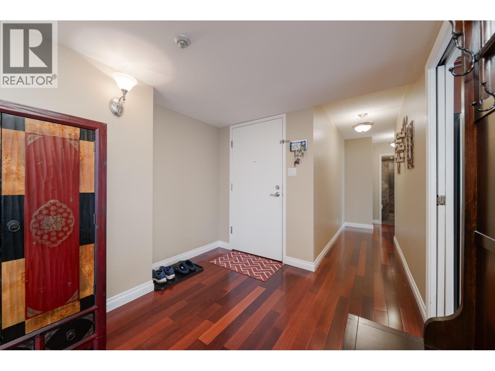1801 717 JERVIS STREET