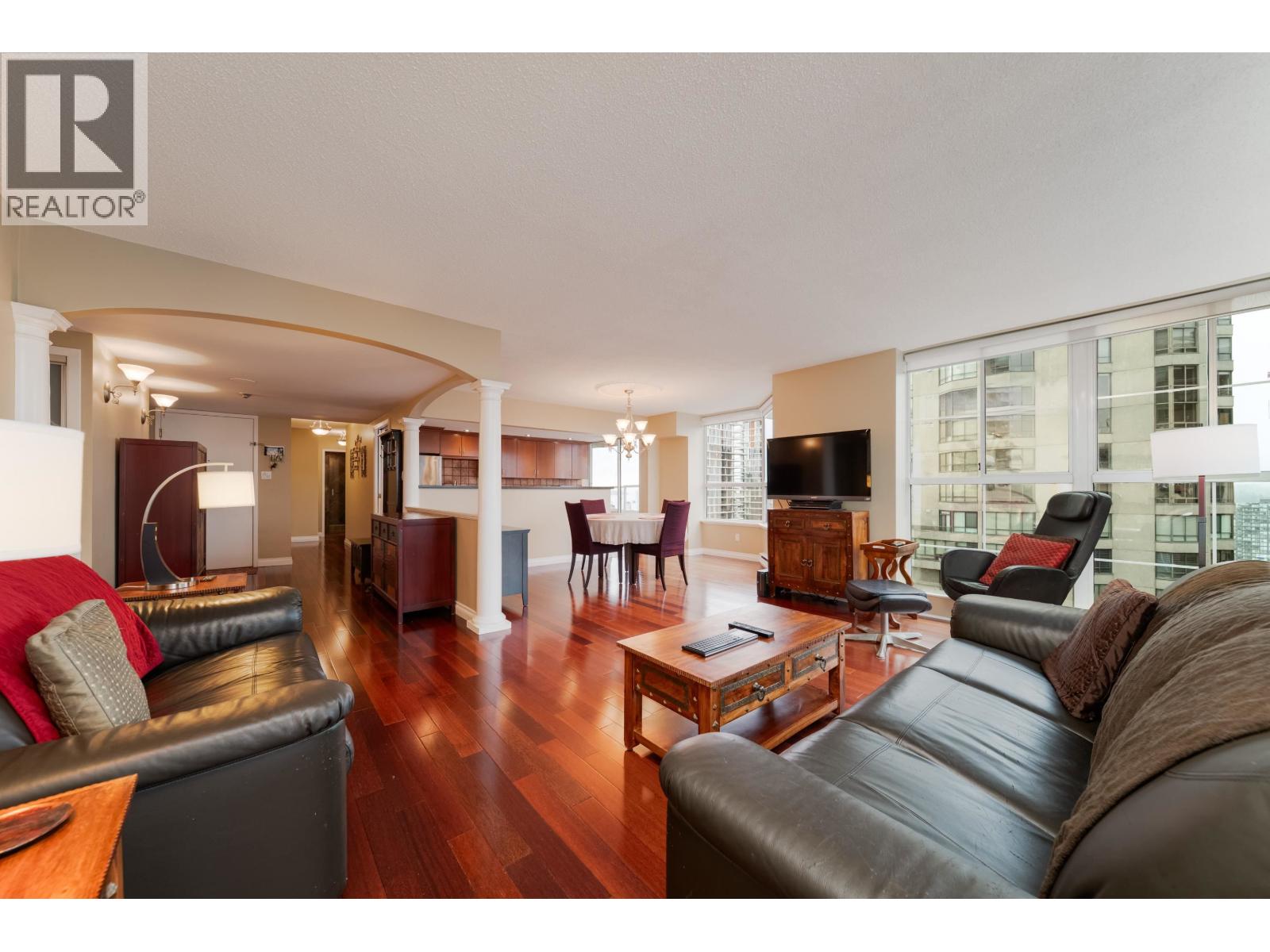 1801 717 JERVIS STREET