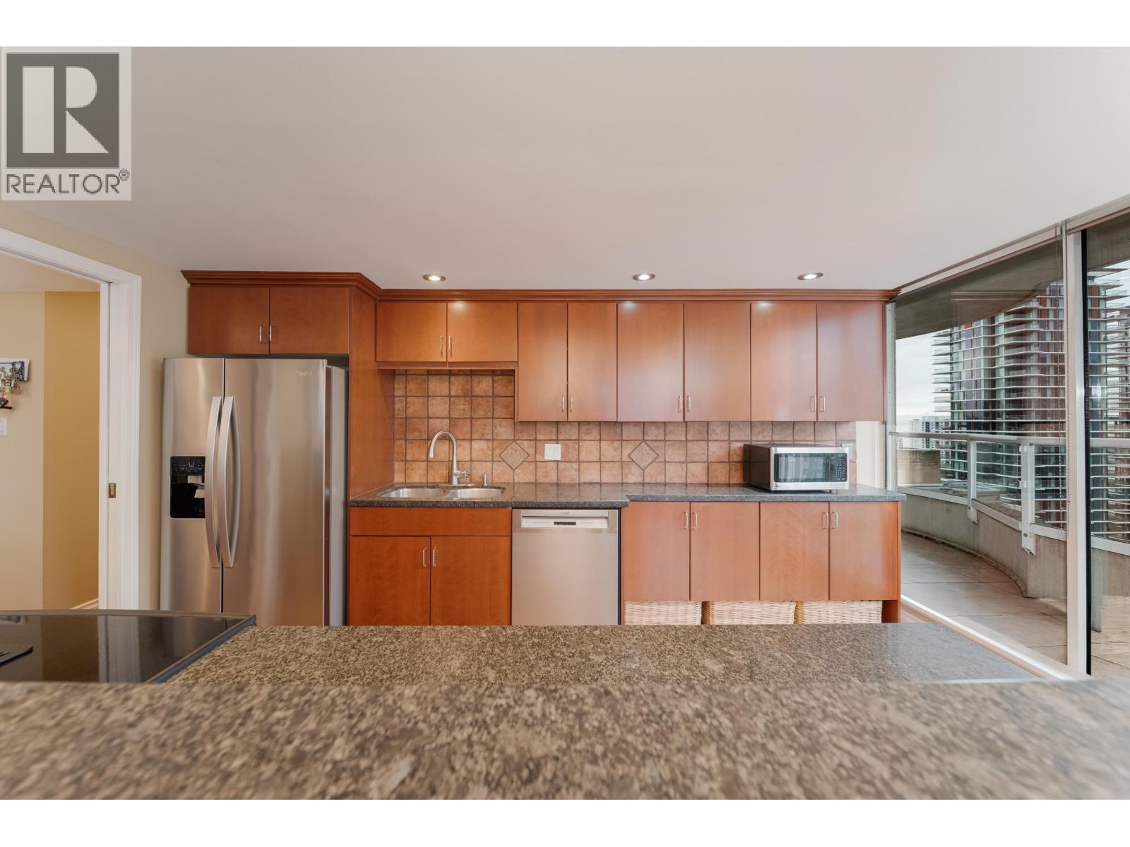 1801 717 JERVIS STREET