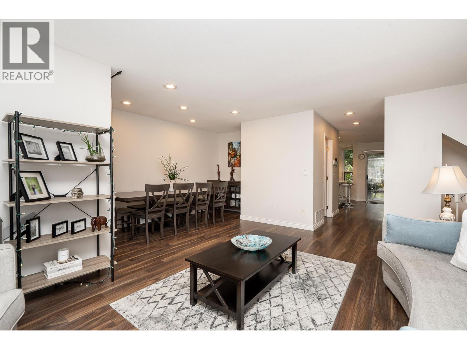 43 2990 PANORAMA DRIVE