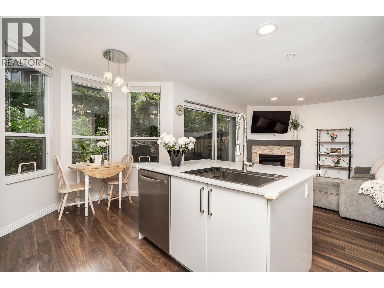 43 2990 PANORAMA DRIVE