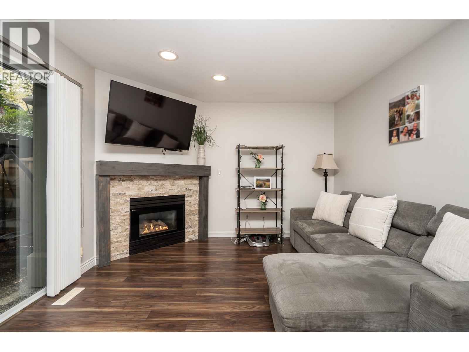 43 2990 PANORAMA DRIVE