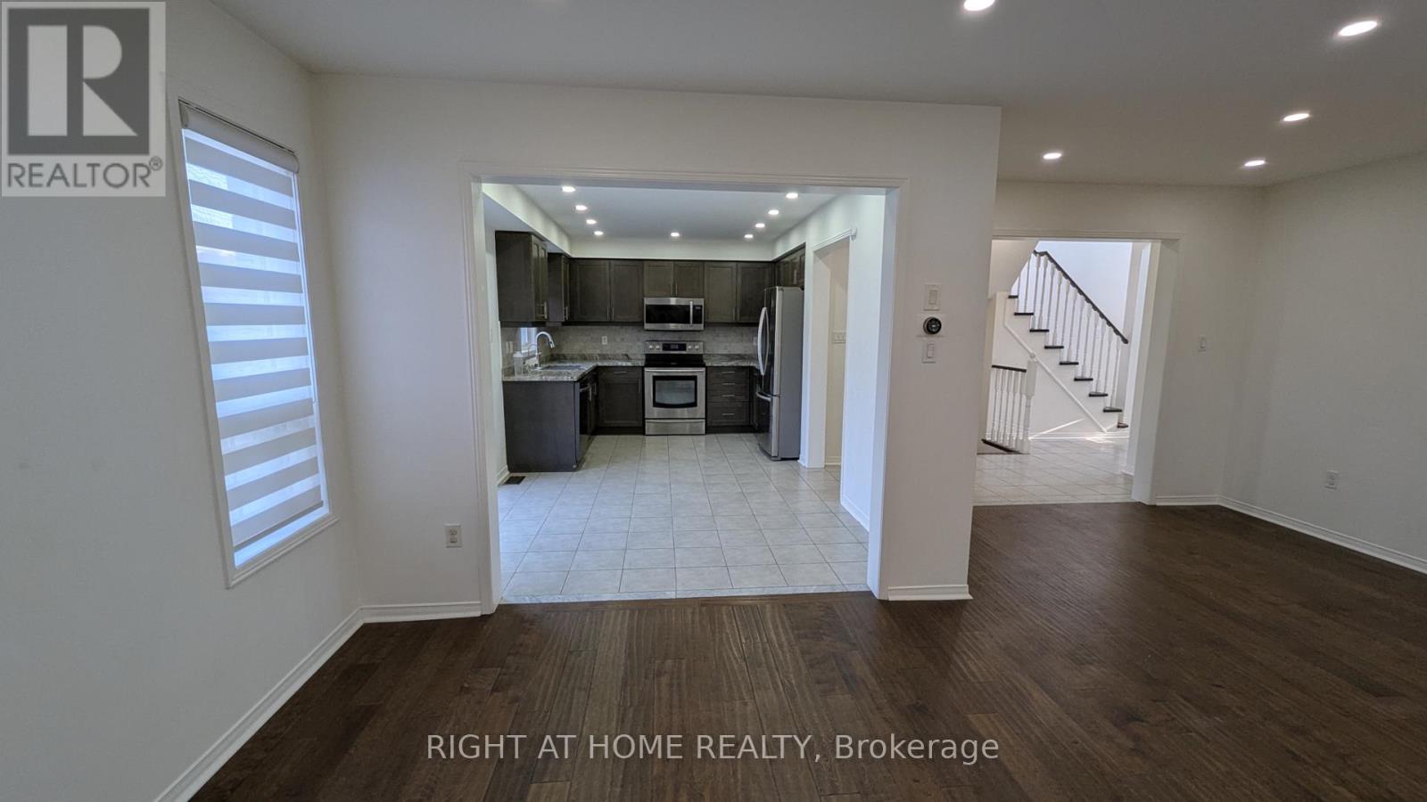 Main & Upper - 5 Faris Street, Bradford West Gwillimbury (Bradford), Ontario  L3Z 0C6 - Photo 12 - N13873348