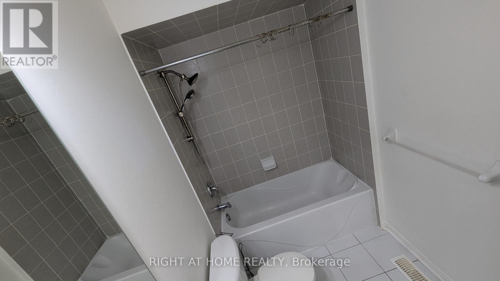 Main & Upper - 5 Faris Street, Bradford West Gwillimbury (Bradford), Ontario  L3Z 0C6 - Photo 28 - N13873348