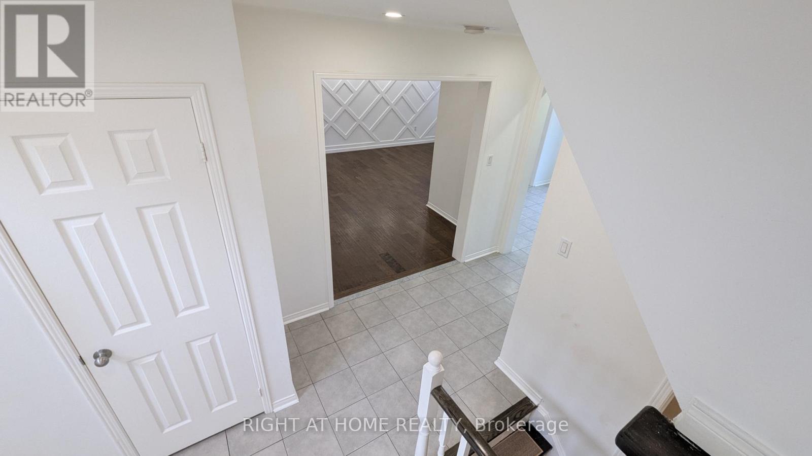 Main & Upper - 5 Faris Street, Bradford West Gwillimbury (Bradford), Ontario  L3Z 0C6 - Photo 5 - N13873348