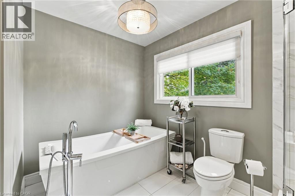 617 Scenic Drive, Hamilton, Ontario  L9C 1H2 - Photo 20 - 40867324