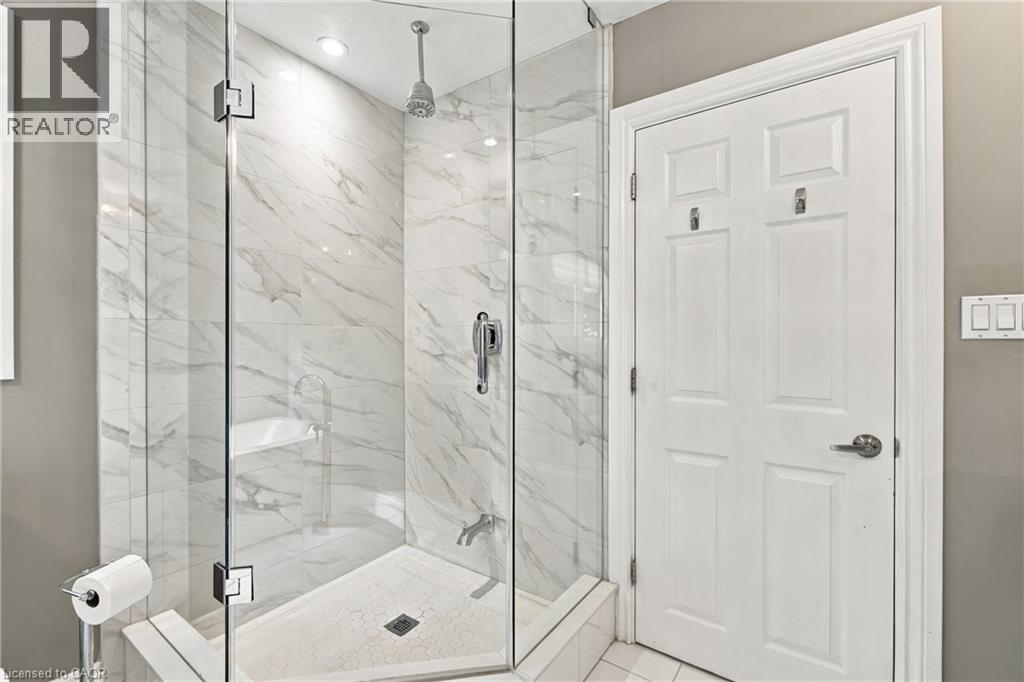 617 Scenic Drive, Hamilton, Ontario  L9C 1H2 - Photo 21 - 40867324