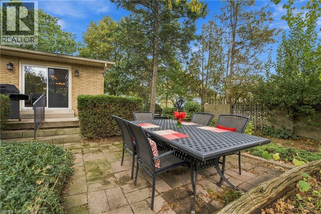 617 Scenic Drive, Hamilton, Ontario  L9C 1H2 - Photo 33 - 40867324