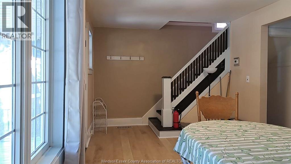 438 Rankin, Windsor, Ontario  N9B 2R7 - Photo 4 - 26024758