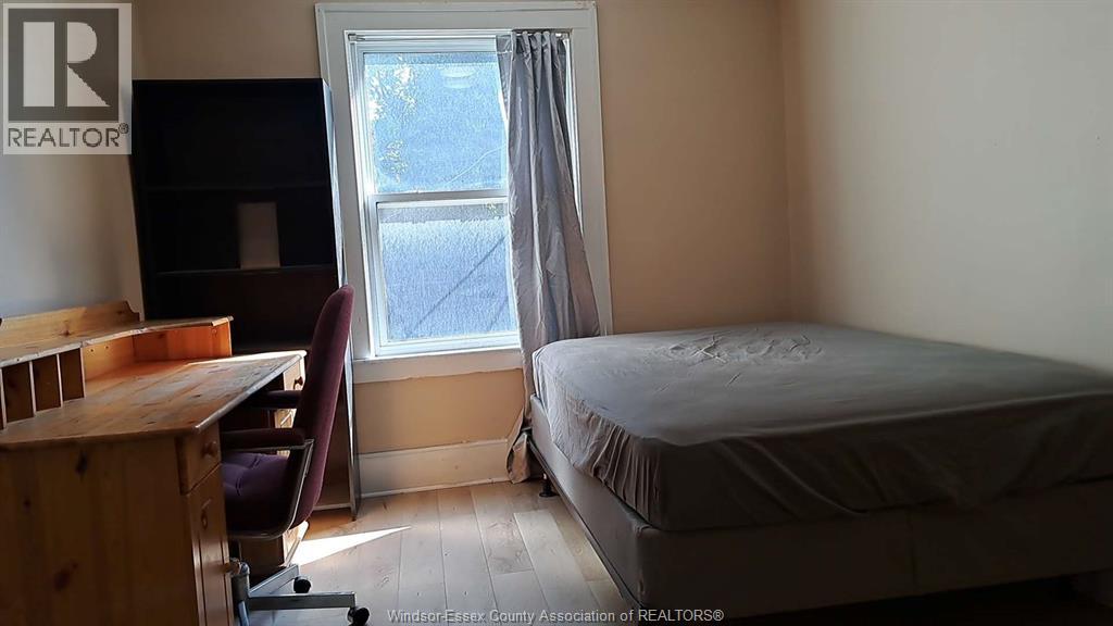438 Rankin, Windsor, Ontario  N9B 2R7 - Photo 5 - 26024758