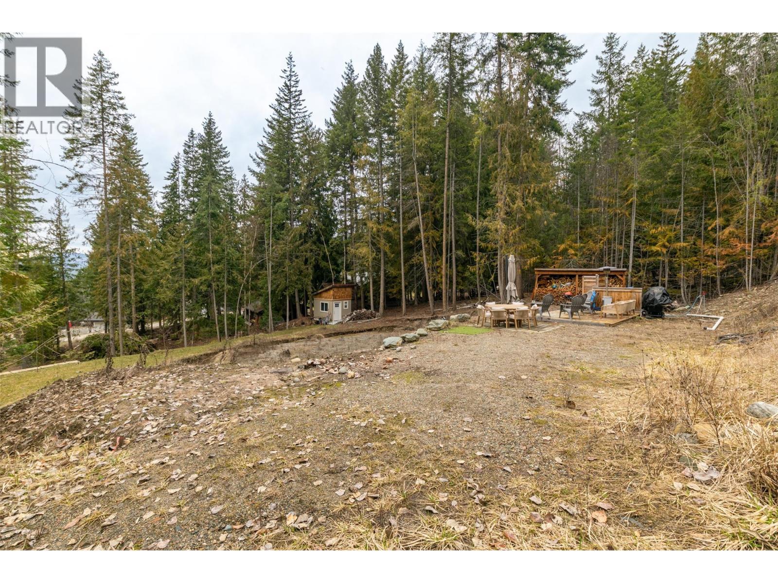 2569 Lark Road Lot# 41, Anglemont, British Columbia  V0E 1M8 - Photo 3 - 10378975