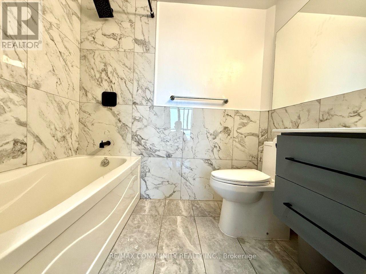 2707 - 225 Webb Drive, Mississauga, Ontario  L5B 4P2 - Photo 12 - W13873394