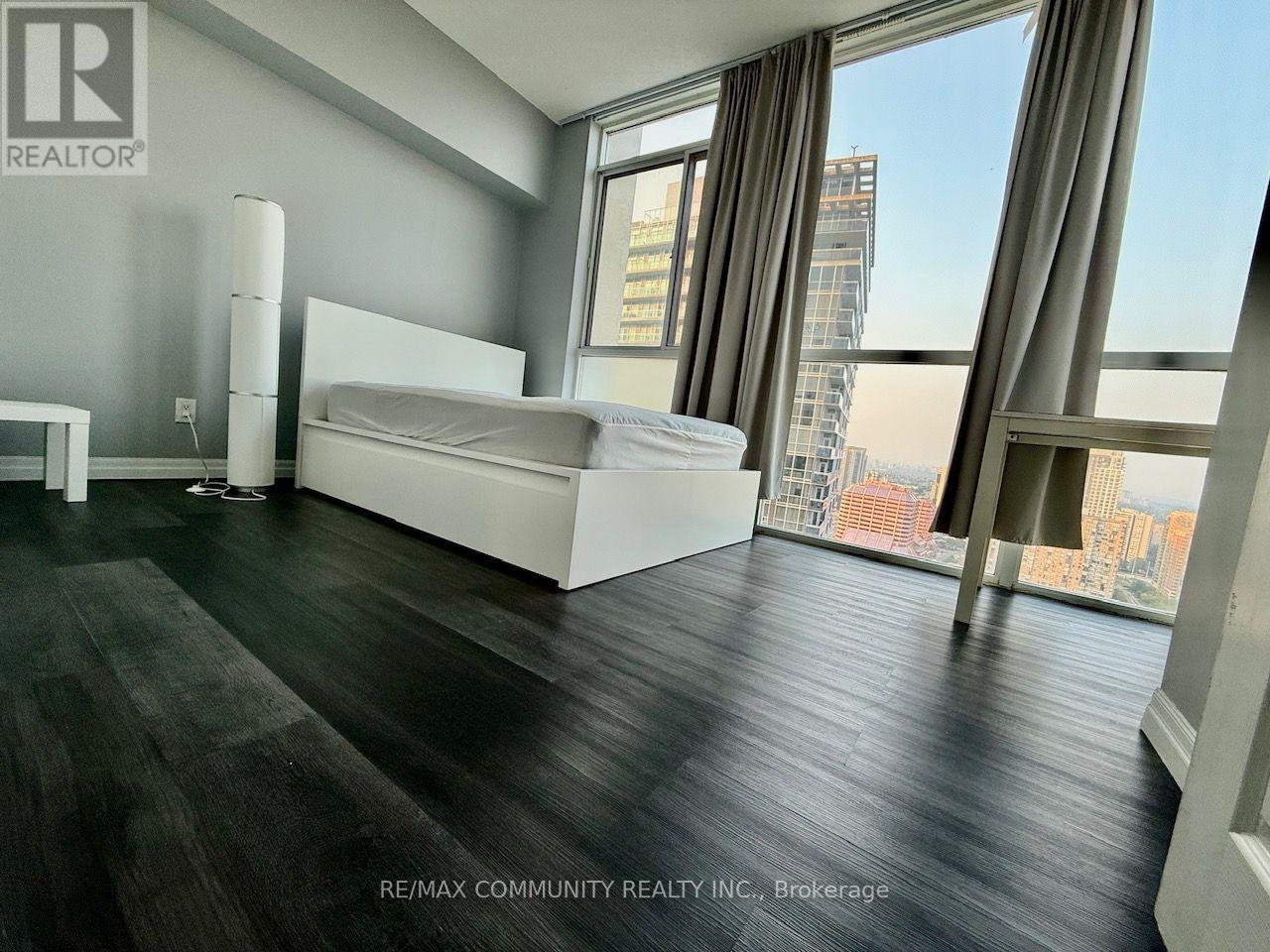 2707 - 225 Webb Drive, Mississauga, Ontario  L5B 4P2 - Photo 9 - W13873394