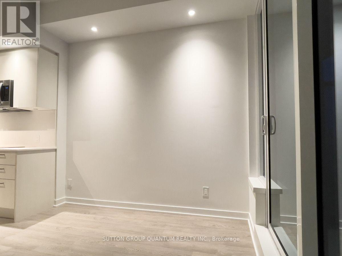 3208 - 1928 Lakeshore Boulevard W, Toronto, Ontario  M6S 0B1 - Photo 8 - W13873400