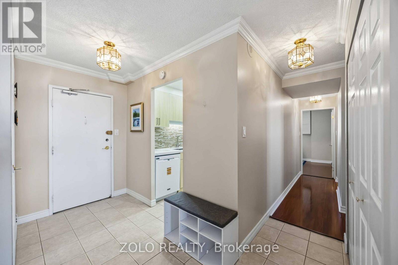 2003 - 812 Burnhamthorpe Road, Toronto, Ontario M9C 4W1 - Photo 25 - W13873402