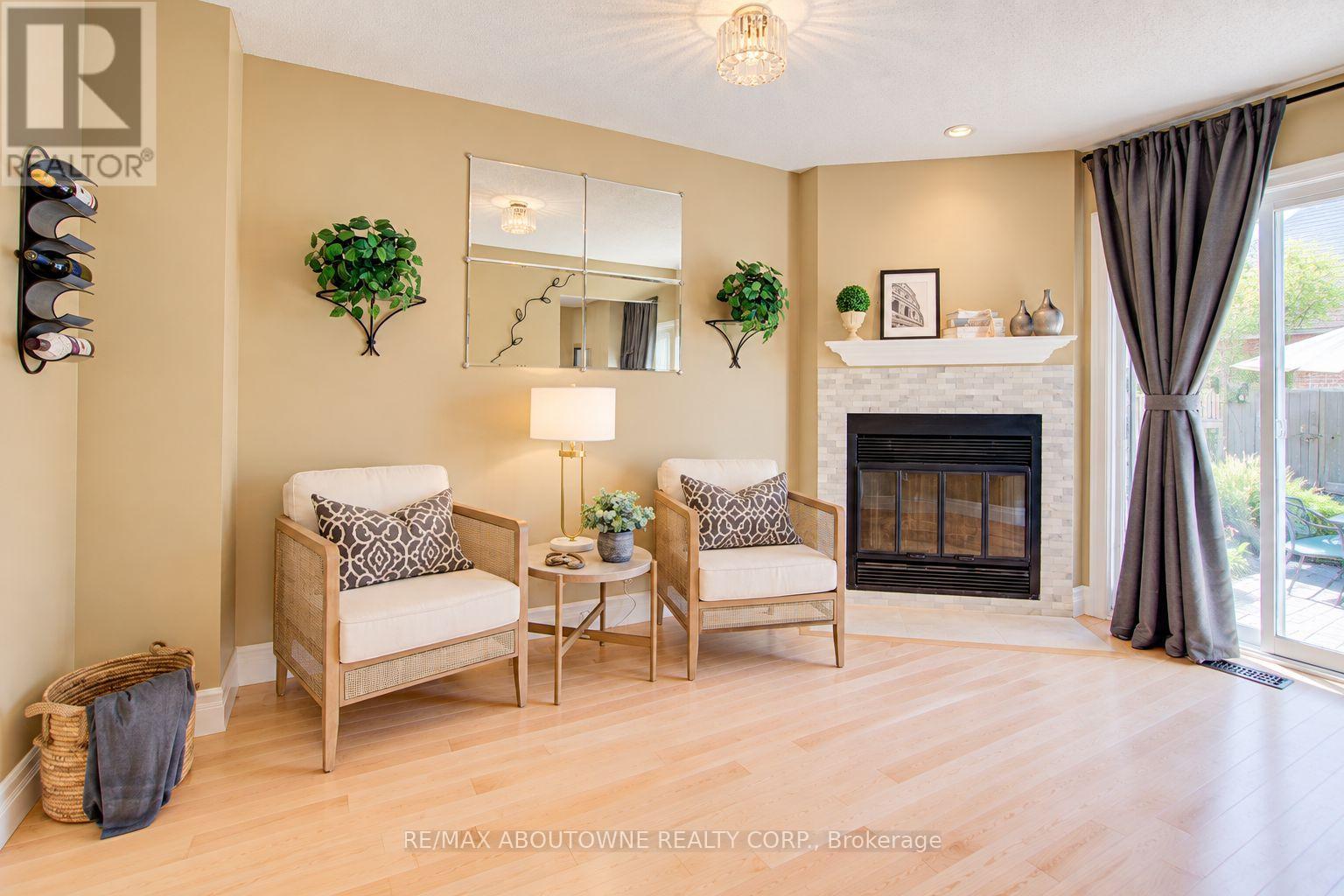 3668 Colonial Drive, Mississauga, Ontario  L5L 4N7 - Photo 12 - W13873418