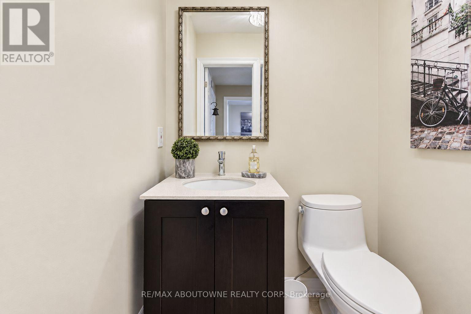 3668 Colonial Drive, Mississauga, Ontario  L5L 4N7 - Photo 18 - W13873418