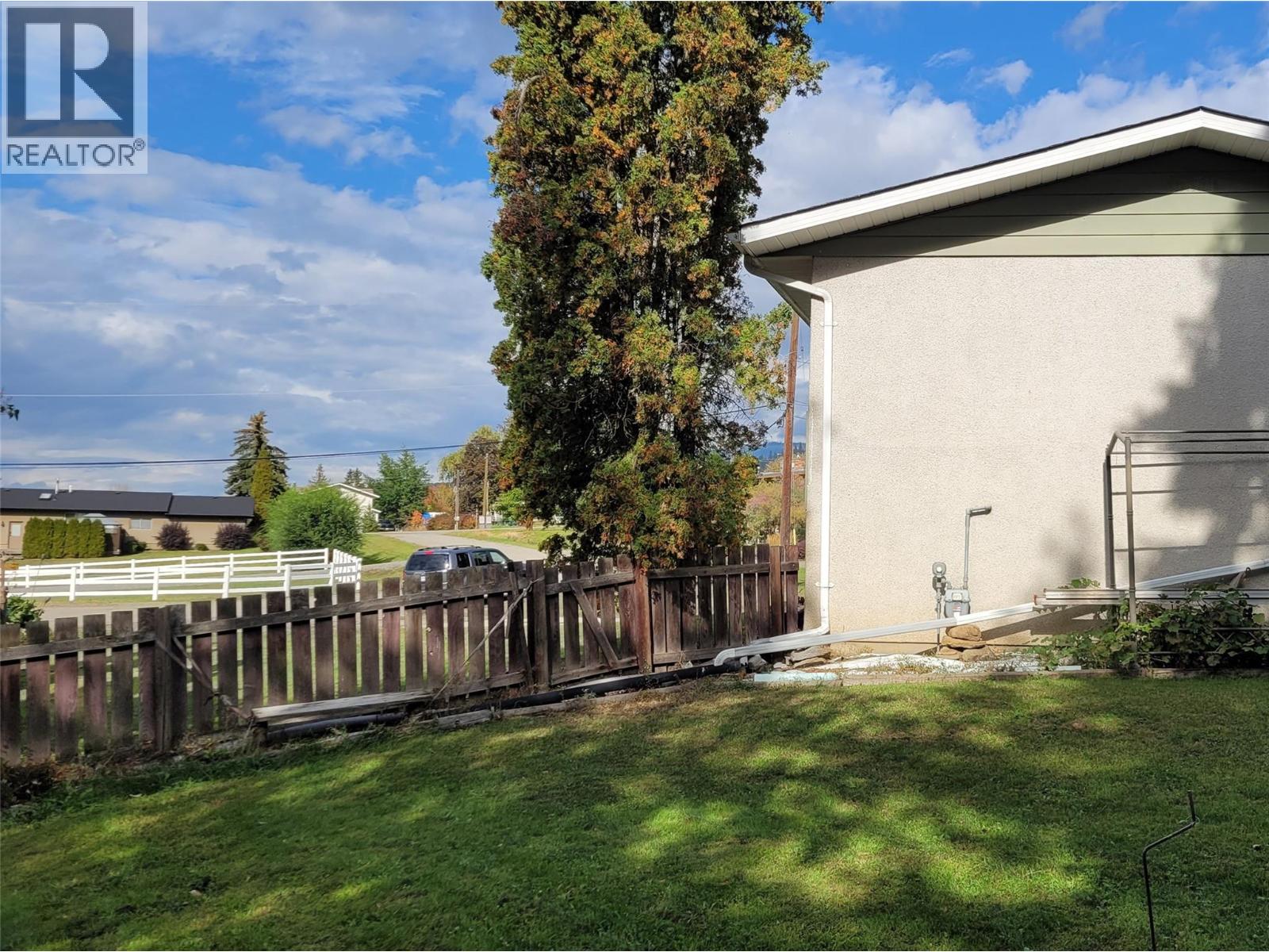 683 Downie Road, Vernon, British Columbia  V1B 3A9 - Photo 25 - 10401999