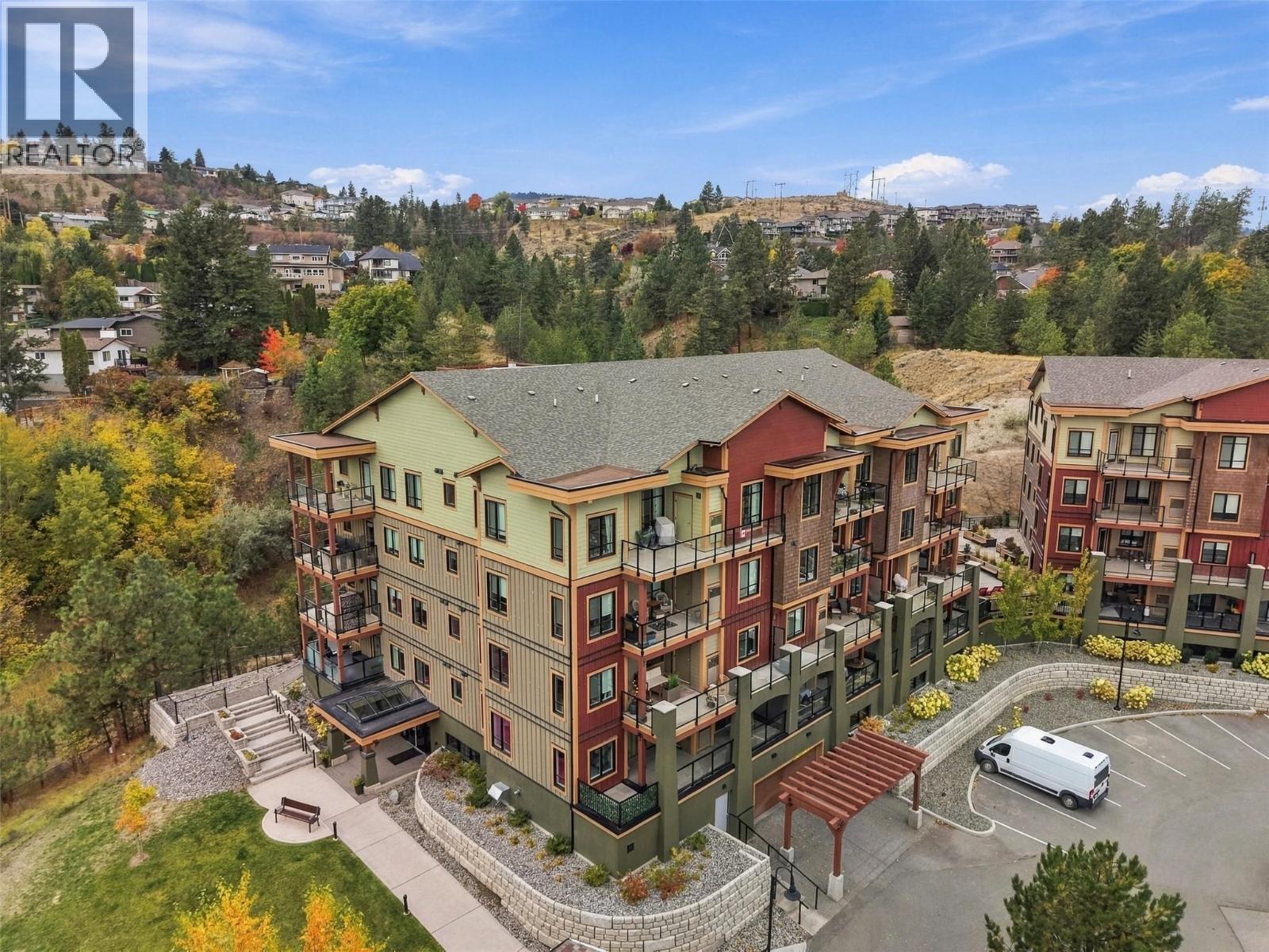 1405 SPRINGHILL Drive Unit# 2103
