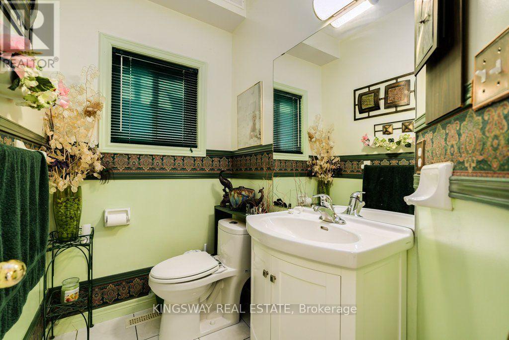 501 Ashprior Avenue, Mississauga, Ontario L5R 3N1 - Photo 20 - W13866810