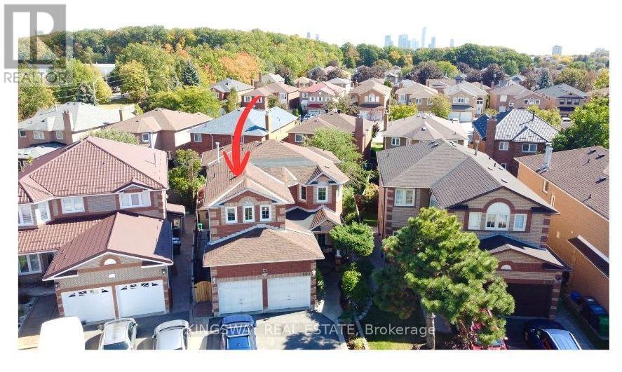 501 Ashprior Avenue, Mississauga, Ontario L5R 3N1 - Photo 2 - W13866810