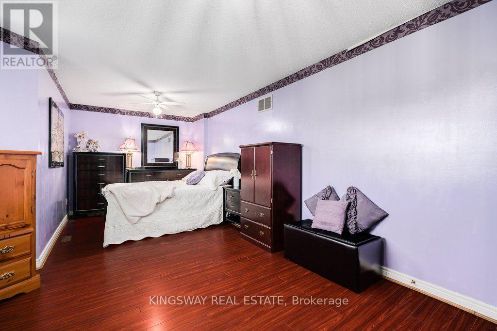 501 Ashprior Avenue, Mississauga, Ontario L5R 3N1 - Photo 29 - W13866810