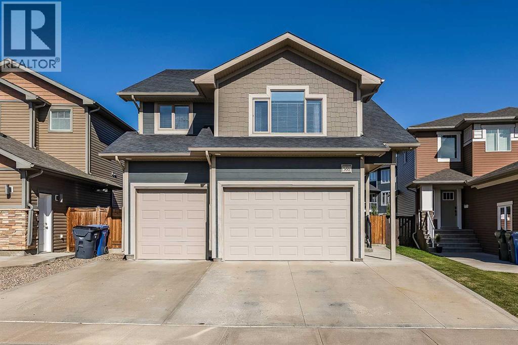 588 Vista Drive SE