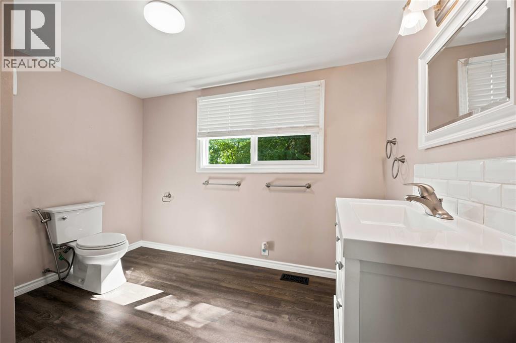 209 Felix Street, Sarnia, Ontario  N7T 5L4 - Photo 27 - 26024788