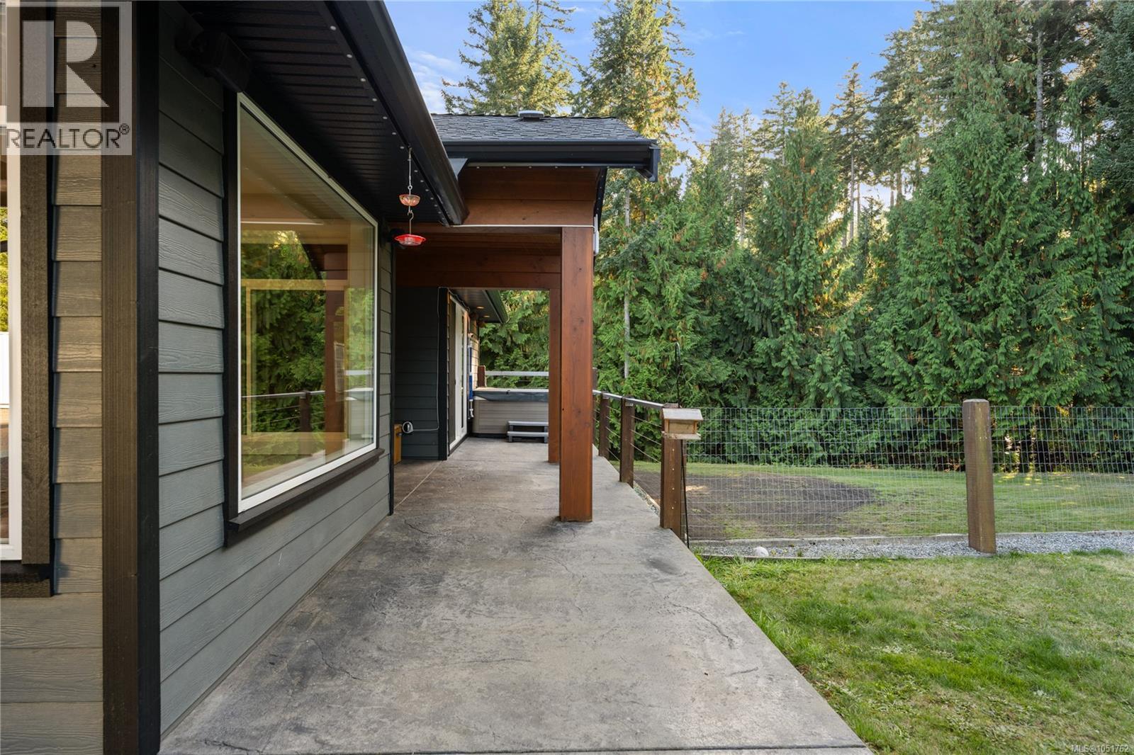 3349 Creekside Pl