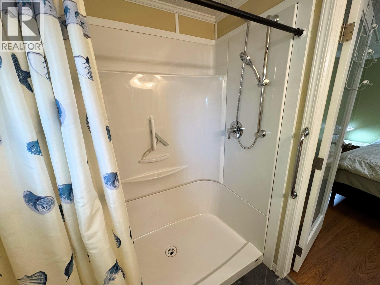 7225 Boundary Drive Unit# 7, Grand Forks, British Columbia  V0H 1H0 - Photo 13 - 10402594