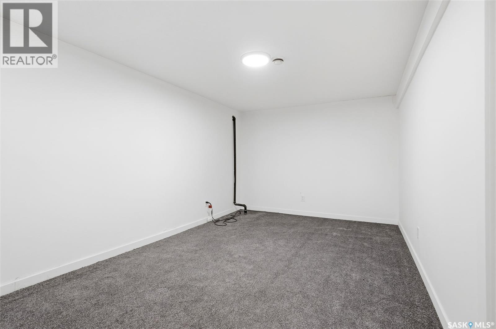 1502 Grosvenor Street, Regina, Saskatchewan  S4N 4C6 - Photo 21 - SK050567