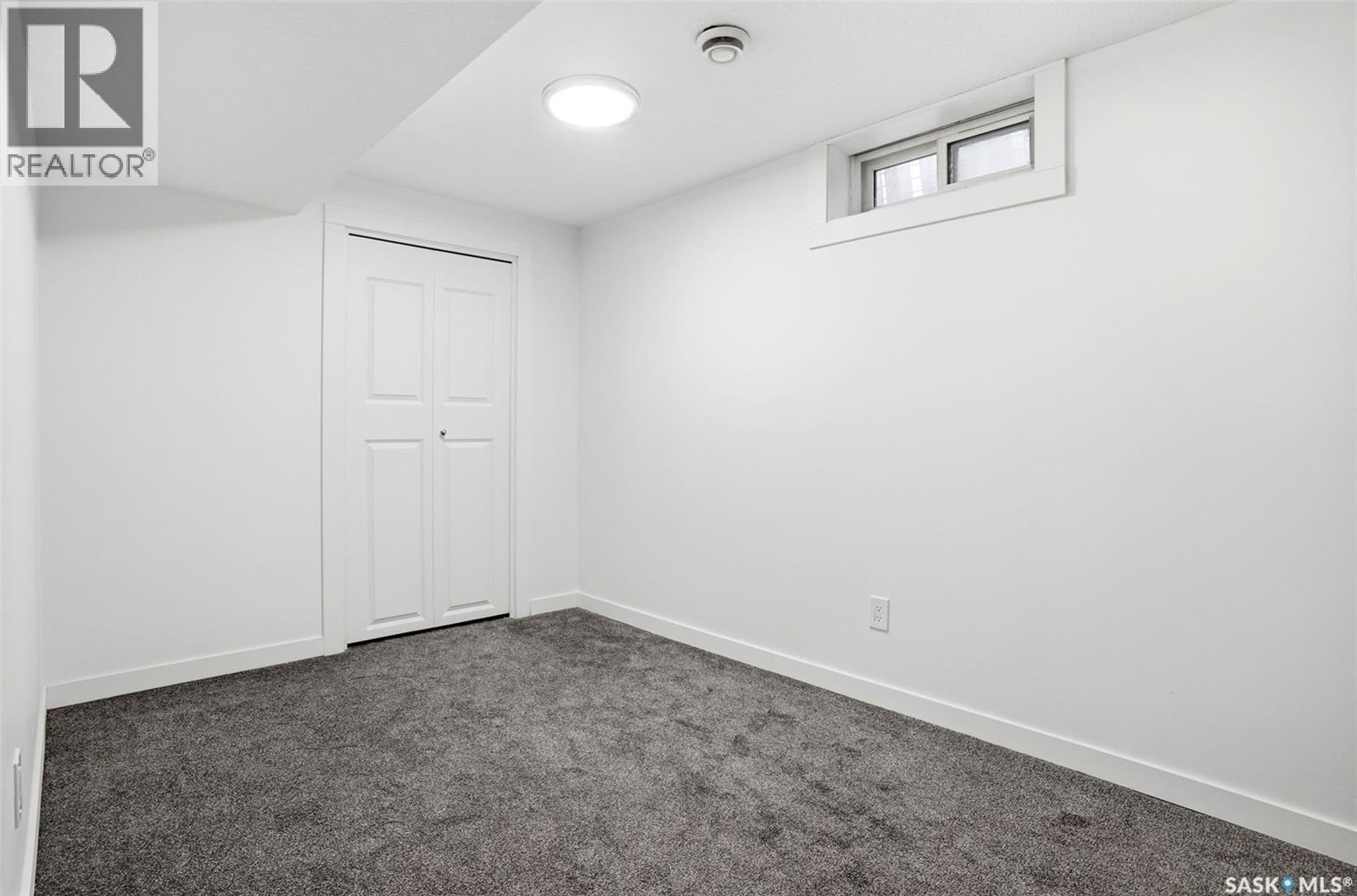1502 Grosvenor Street, Regina, Saskatchewan  S4N 4C6 - Photo 23 - SK050567