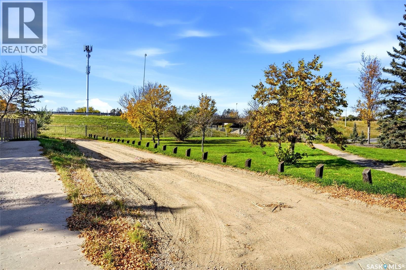 1502 Grosvenor Street, Regina, Saskatchewan  S4N 4C6 - Photo 32 - SK050567