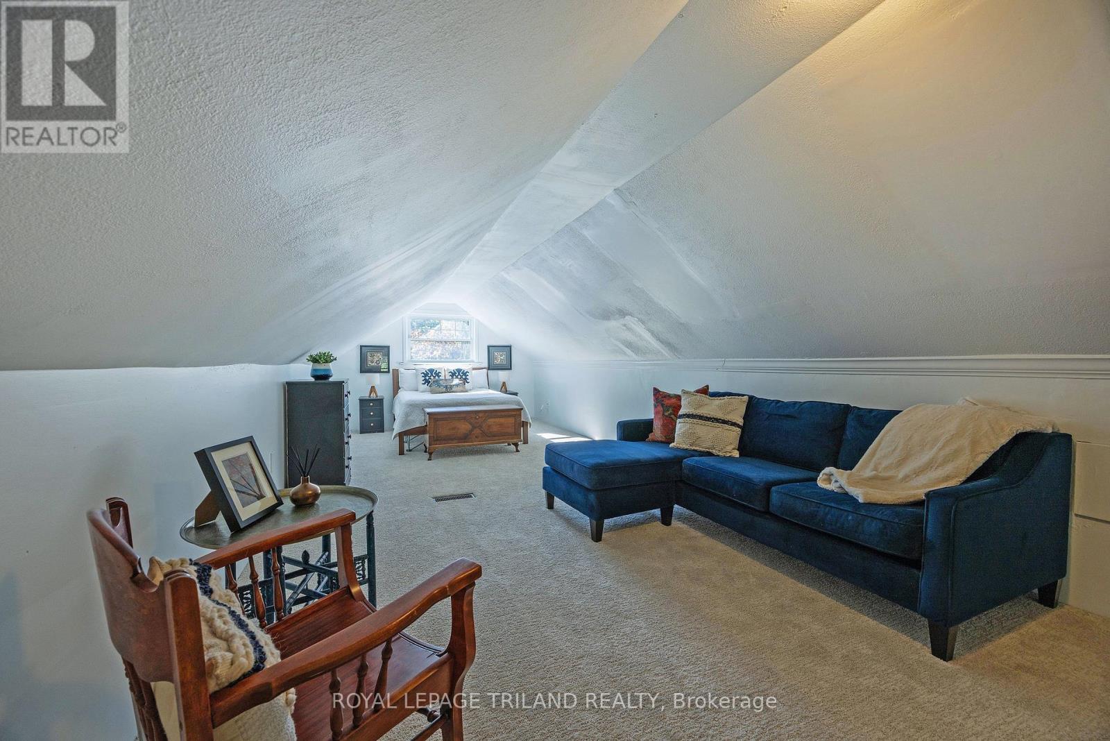 8 Mckenzie Avenue, London South, Ontario  N6C 1V2 - Photo 22 - X13873620