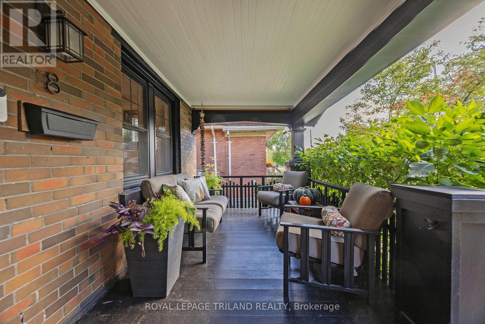 8 Mckenzie Avenue, London South, Ontario  N6C 1V2 - Photo 3 - X13873620