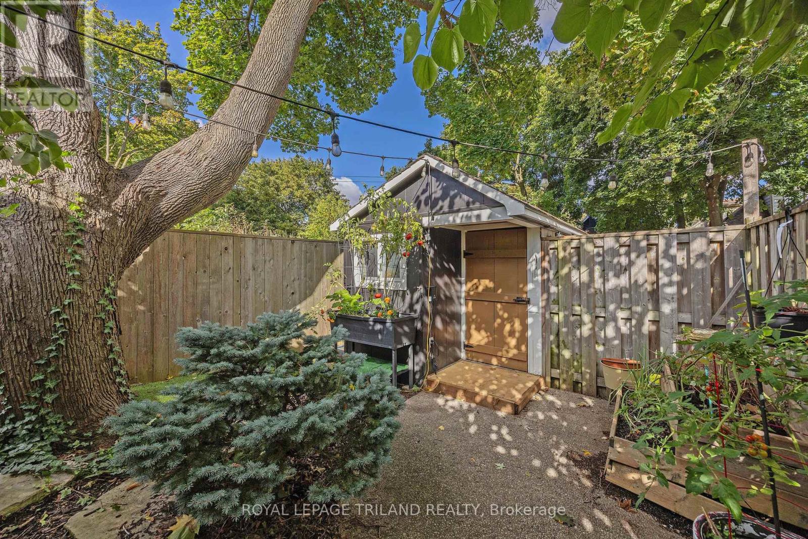 8 Mckenzie Avenue, London South, Ontario  N6C 1V2 - Photo 32 - X13873620