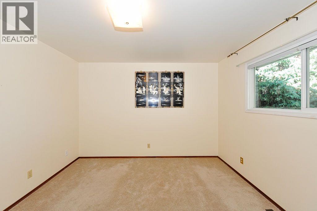 5907 43 Avenue, Camrose, Alberta  T4V 0A5 - Photo 19 - A2350136