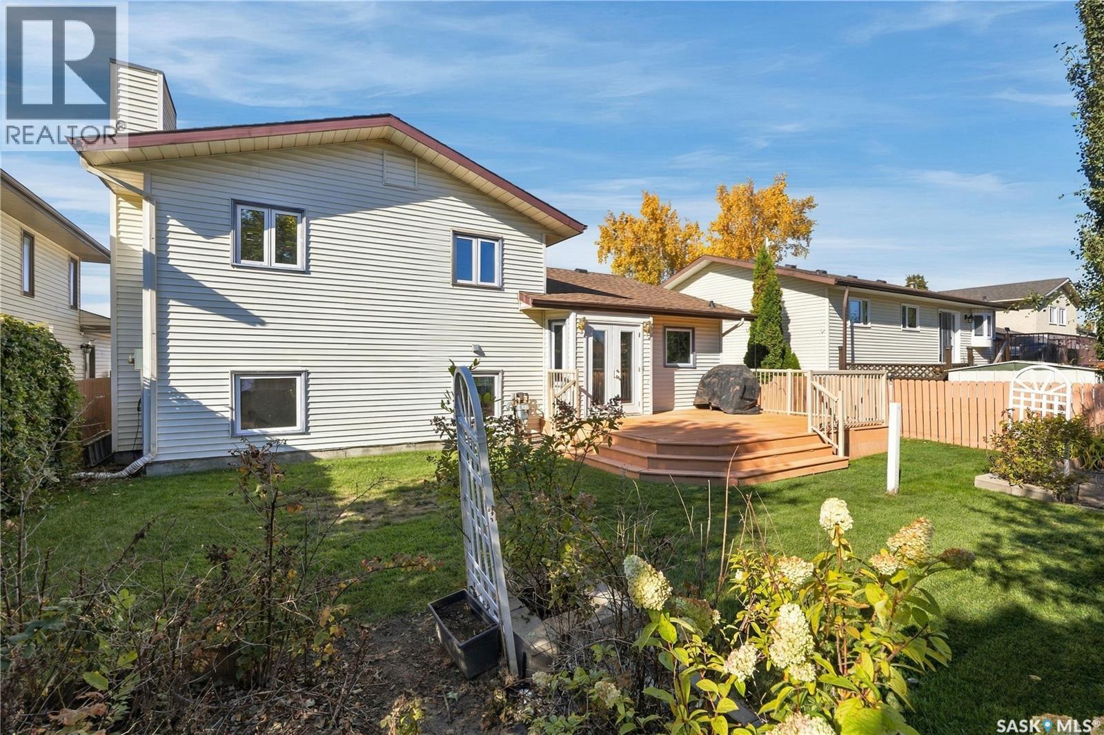 518 Bronson Crescent, Saskatoon, Saskatchewan  S7J 5E3 - Photo 45 - SK050415