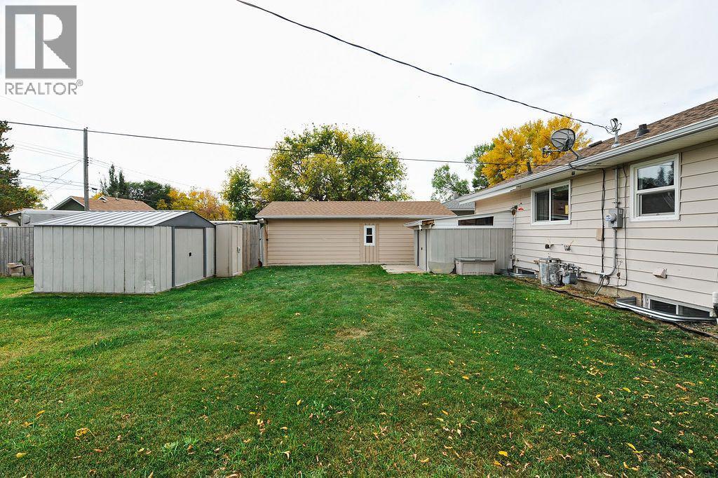 5117 49 Street, Daysland, Alberta  T0B 1A0 - Photo 41 - A2350229