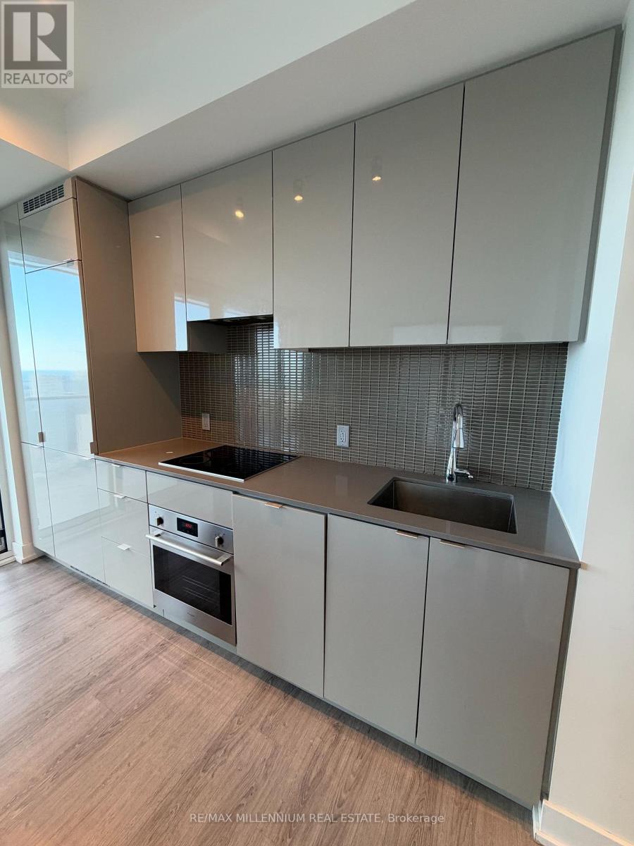 5710 - 7 Grenville Street, Toronto, Ontario  M4Y 0E9 - Photo 26 - C13873528