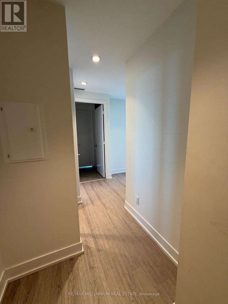 5710 - 7 Grenville Street, Toronto, Ontario  M4Y 0E9 - Photo 28 - C13873528