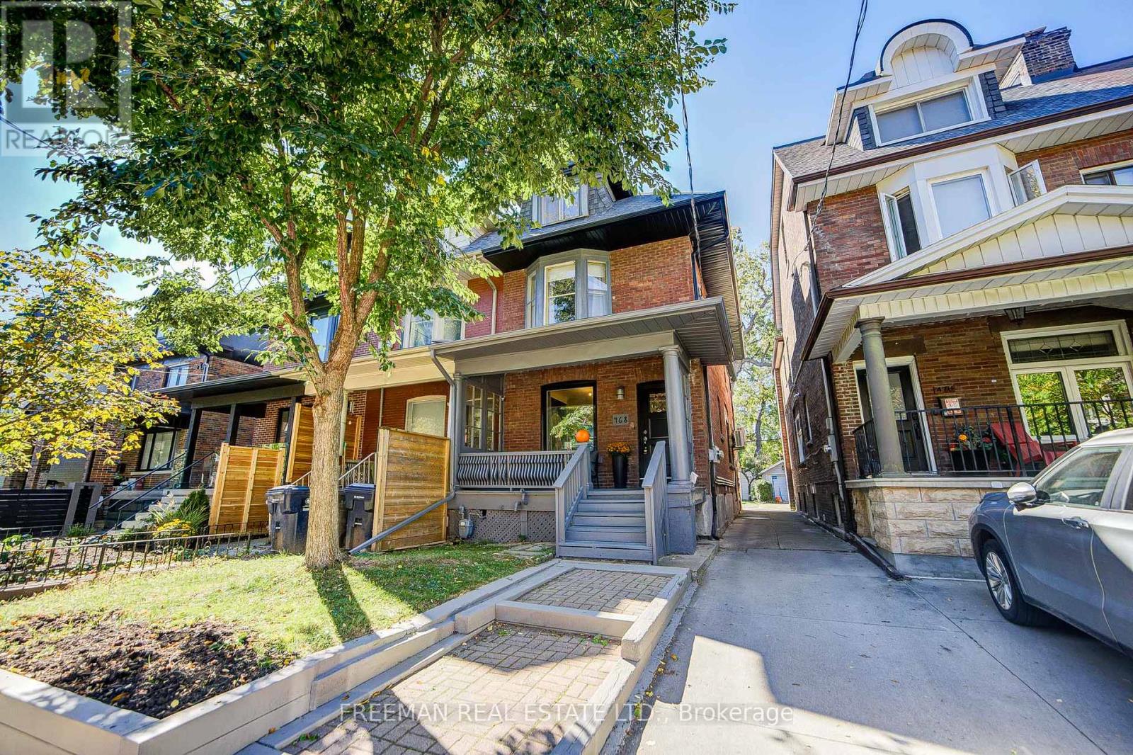 468 MARKHAM STREET, Toronto, Ontario