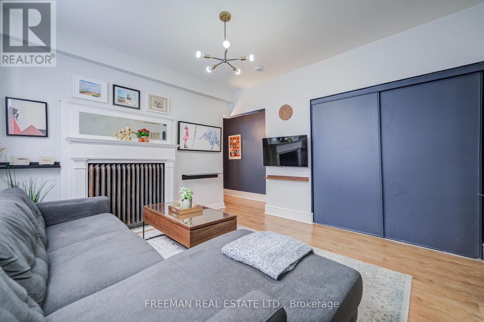 468 Markham Street, Toronto, Ontario  M6G 2L3 - Photo 10 - C13873598