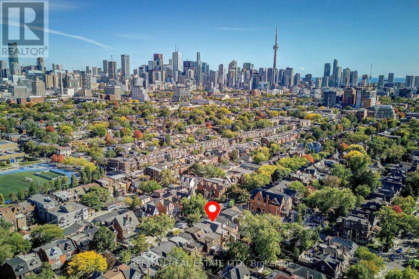 468 Markham Street, Toronto, Ontario  M6G 2L3 - Photo 5 - C13873598