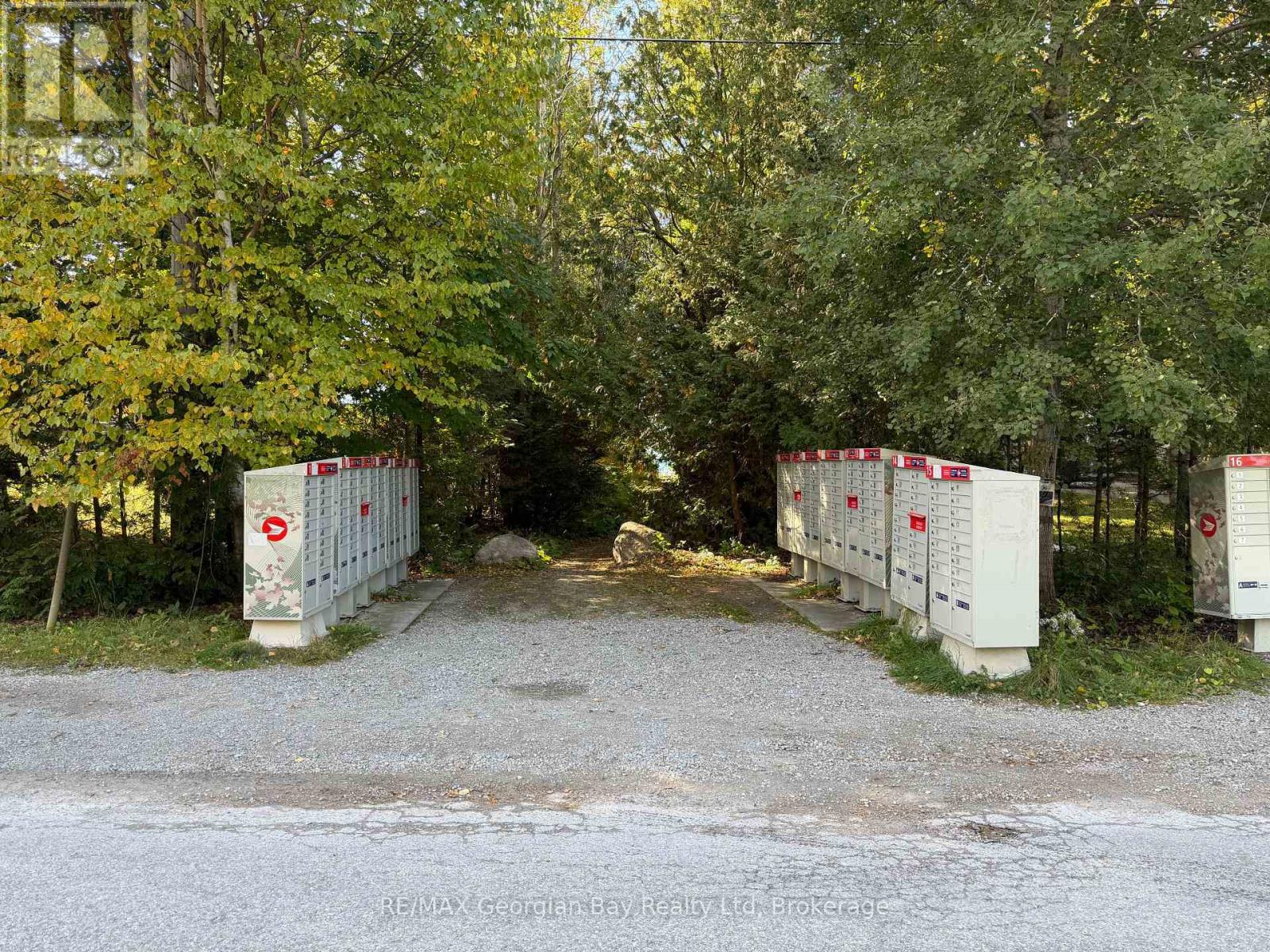69 Pinecone Avenue, Tiny, Ontario L9M 0J2 - Photo 14 - S13873586