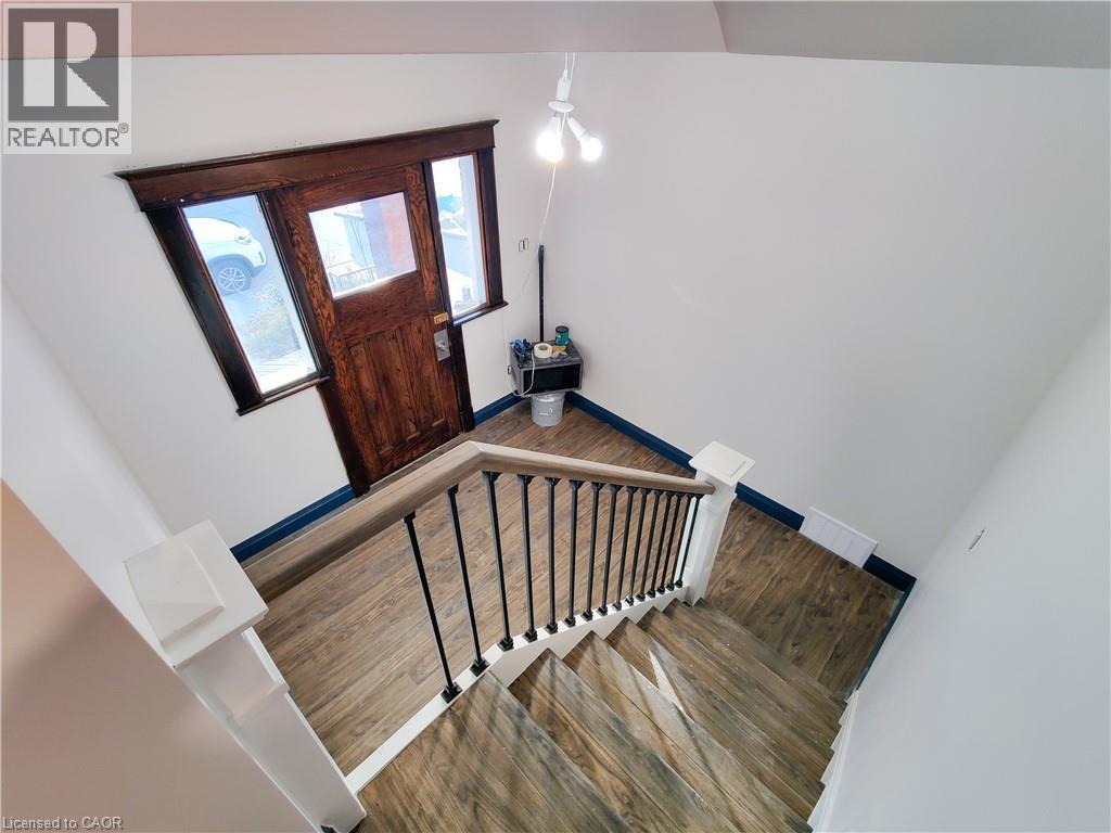 134 Ontario Avenue Unit# 2, Hamilton, Ontario  L8N 2X3 - Photo 3 - 40869806