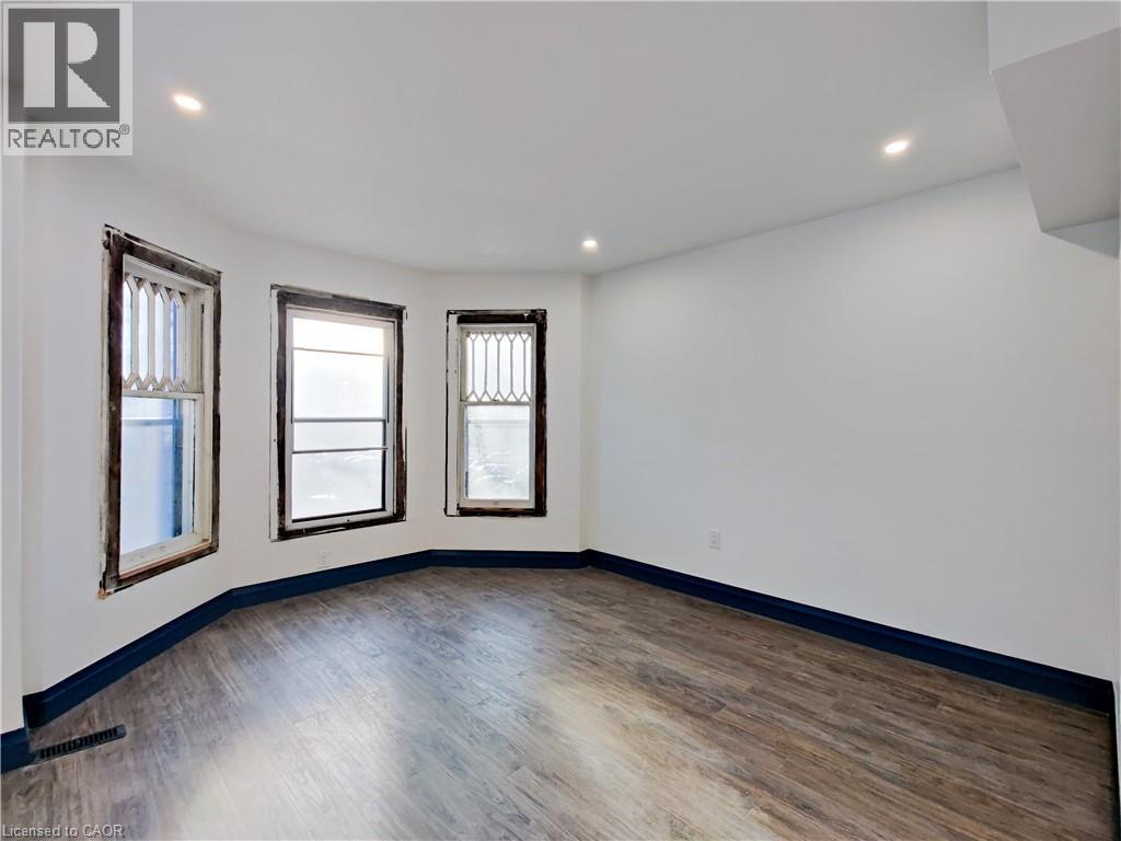 134 Ontario Avenue Unit# 2, Hamilton, Ontario  L8N 2X3 - Photo 6 - 40869806